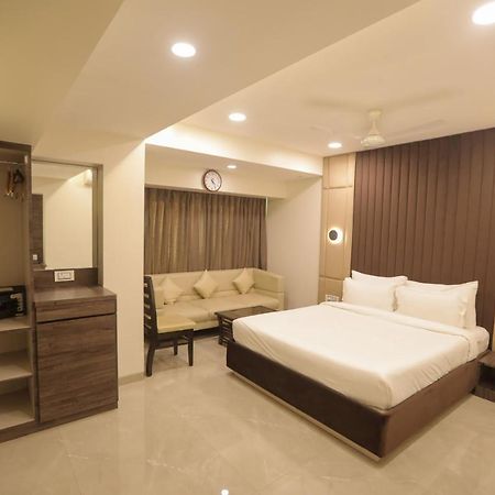 Hotel Naaz Executive Mumbai Eksteriør bilde