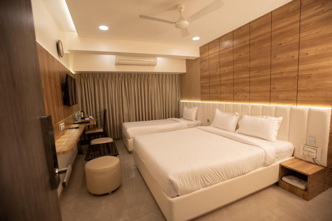 Hotel Naaz Executive Mumbai Eksteriør bilde
