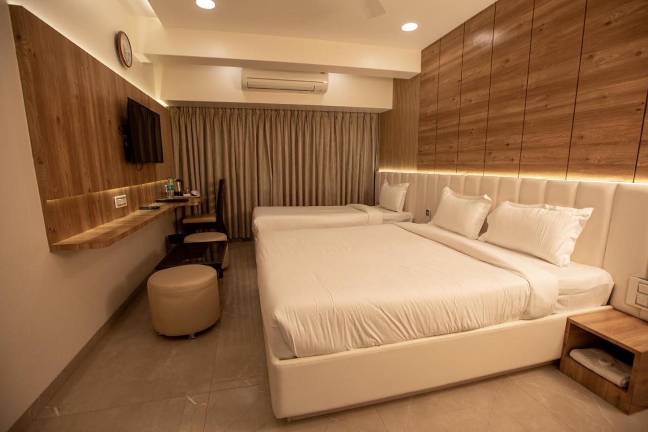 Hotel Naaz Executive Mumbai Eksteriør bilde